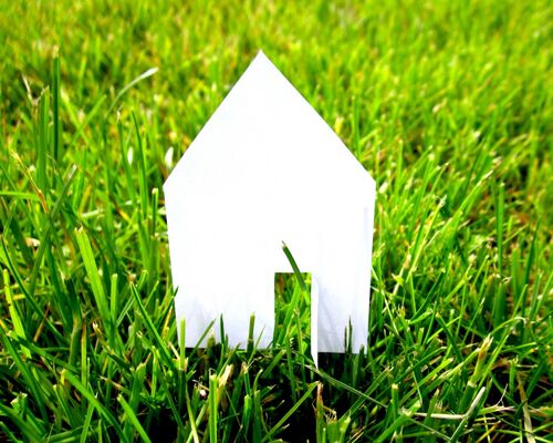 real_estate_home_house_construction_meadow_green_grass_nature_small-1331004